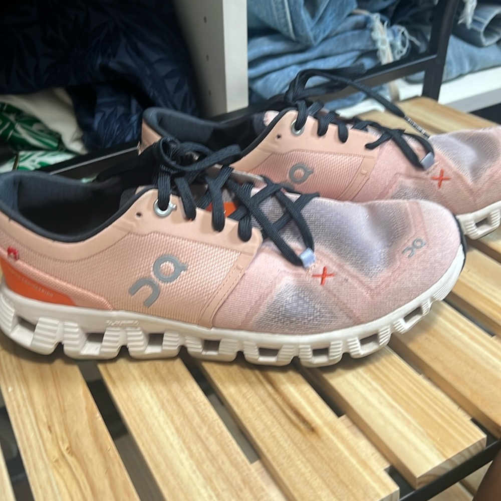 Excellent condition On Cloud running shoes